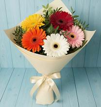 Букет праздник в Петропавловске-Камчатском Букет цветов из:  Герберы в Петропавловске-Камчатском