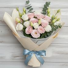 Букет шампанское в Петропавловске-Камчатском Букет цветов из:  Лизиантусы в Петропавловске-Камчатском