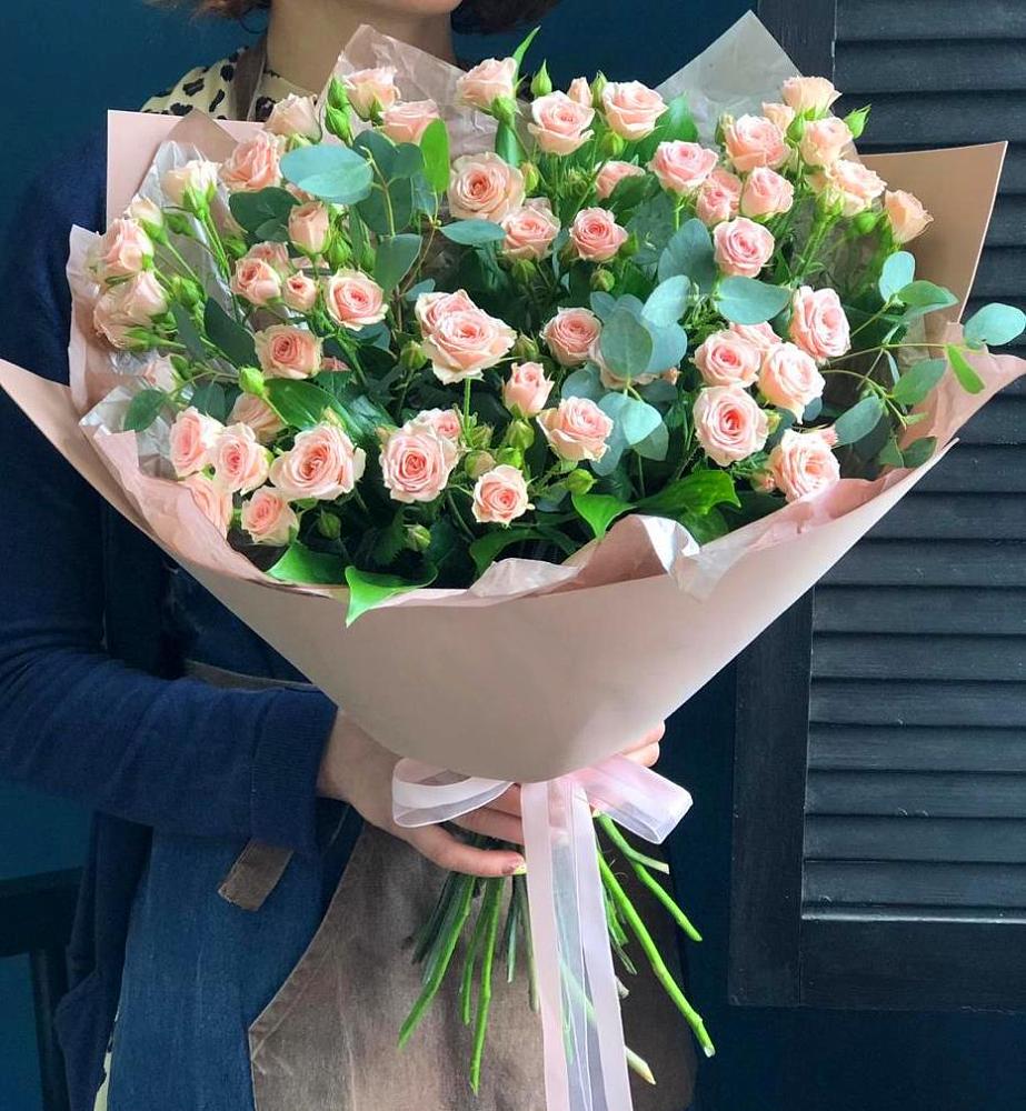 Букет роз Удовольствие в Петропавловске-Камчатском Букет Удовольствие в Петропавловске-Камчатском