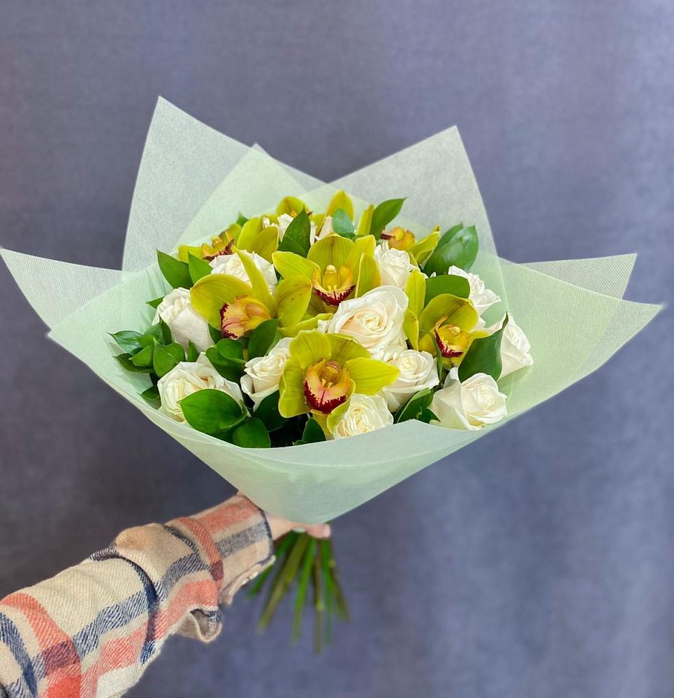 Букет лимончелло в Петропавловске-Камчатском Букет цветов из: Орхидеи и Розы в Петропавловске-Камчатском