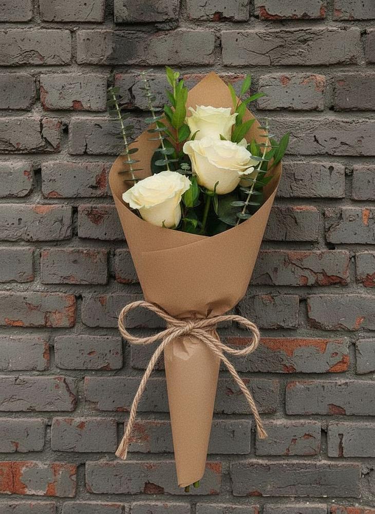 Букет из 3 роз в Петропавловске-Камчатском Букет цветов из: Розы в Петропавловске-Камчатском