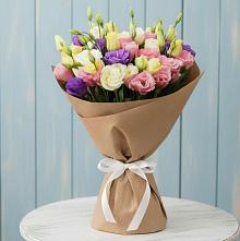 Букет Цветная эустома в Петропавловске-Камчатском Букет цветов из:  Лизиантусы в Петропавловске-Камчатском